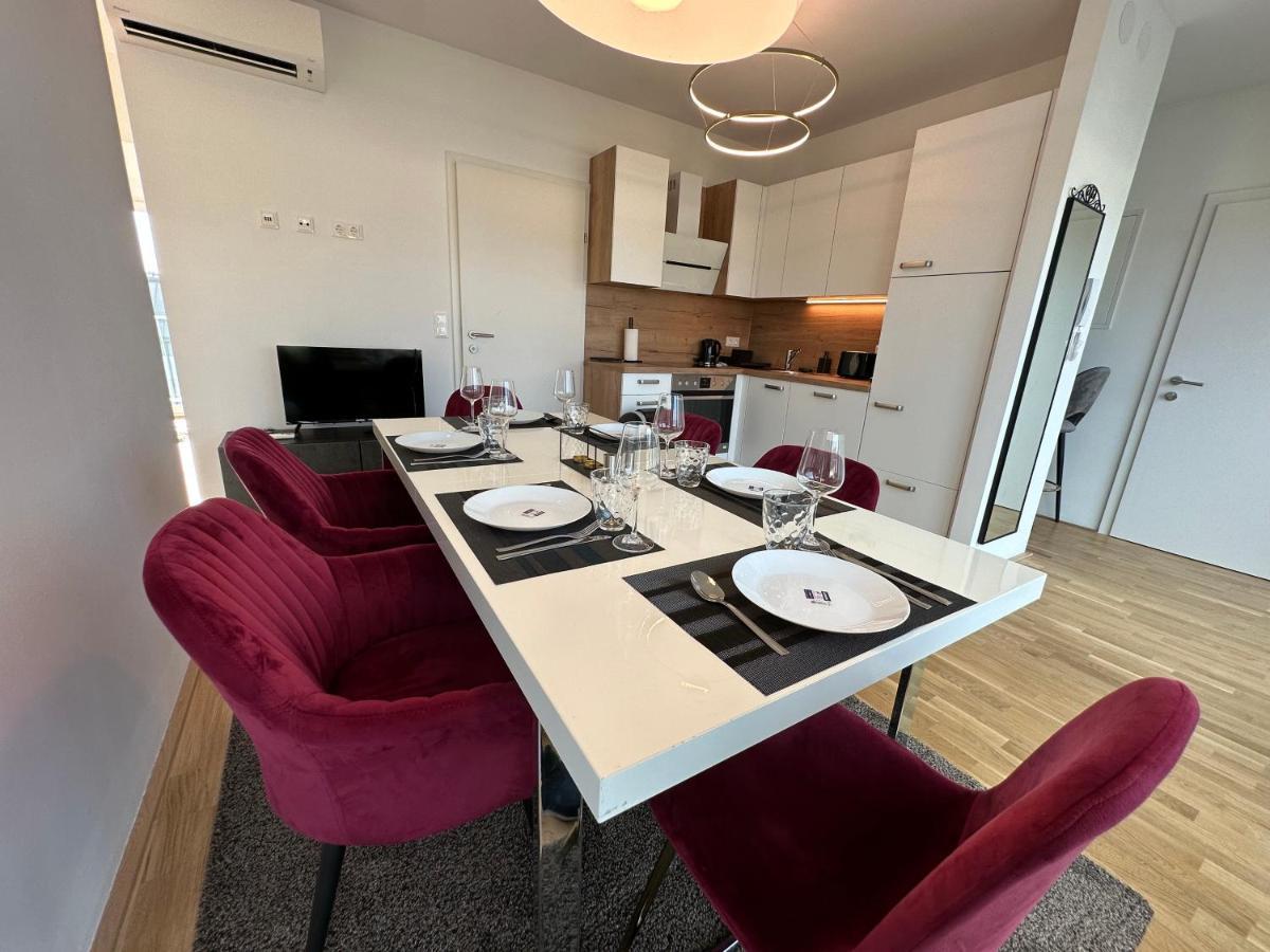 Contemporary Apartment With Stunning Views 20 Vienne Extérieur photo