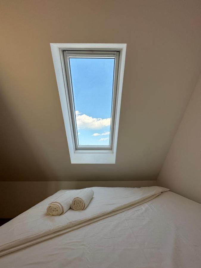 Contemporary Apartment With Stunning Views 20 Vienne Extérieur photo